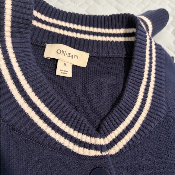 Navy Blue Cardigan with White Stripes On•34th Medium - Picture 3 of 4